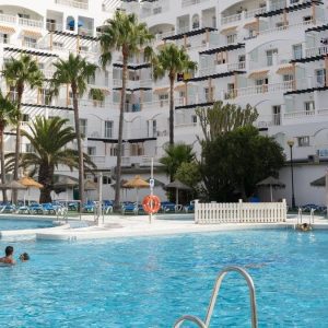 Aparthotel BahĂ­a Serena