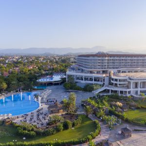 Starlight Resort Hotel