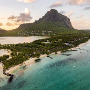 Paradis Beachcomber Golf Resort & Spa