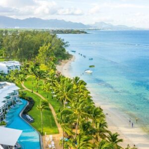 Victoria Beachcomber Resort & Spa